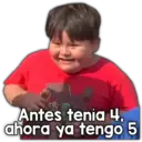 Iker niño de rojo 10