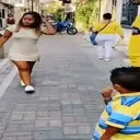 VR
