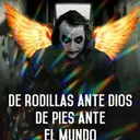 DE RODILLAS ANTE DIOS
DE PIES ANTE
EL MUNDO