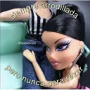 siempre rodillada
@bratzdivass
pero nunca para rezar
