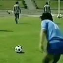 Jugadas de Maradona 1 Movi 28