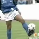 Jugadas de Maradona 1 Movi 13