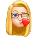 Blonde girl memoji 2 20