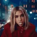 Dua LIPA mov 23