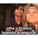 @zonegif olha o branco fazendo branquice!