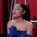 Ariana Grande mov 10