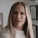 ● Jennifer López [PM] Mov. ● 5